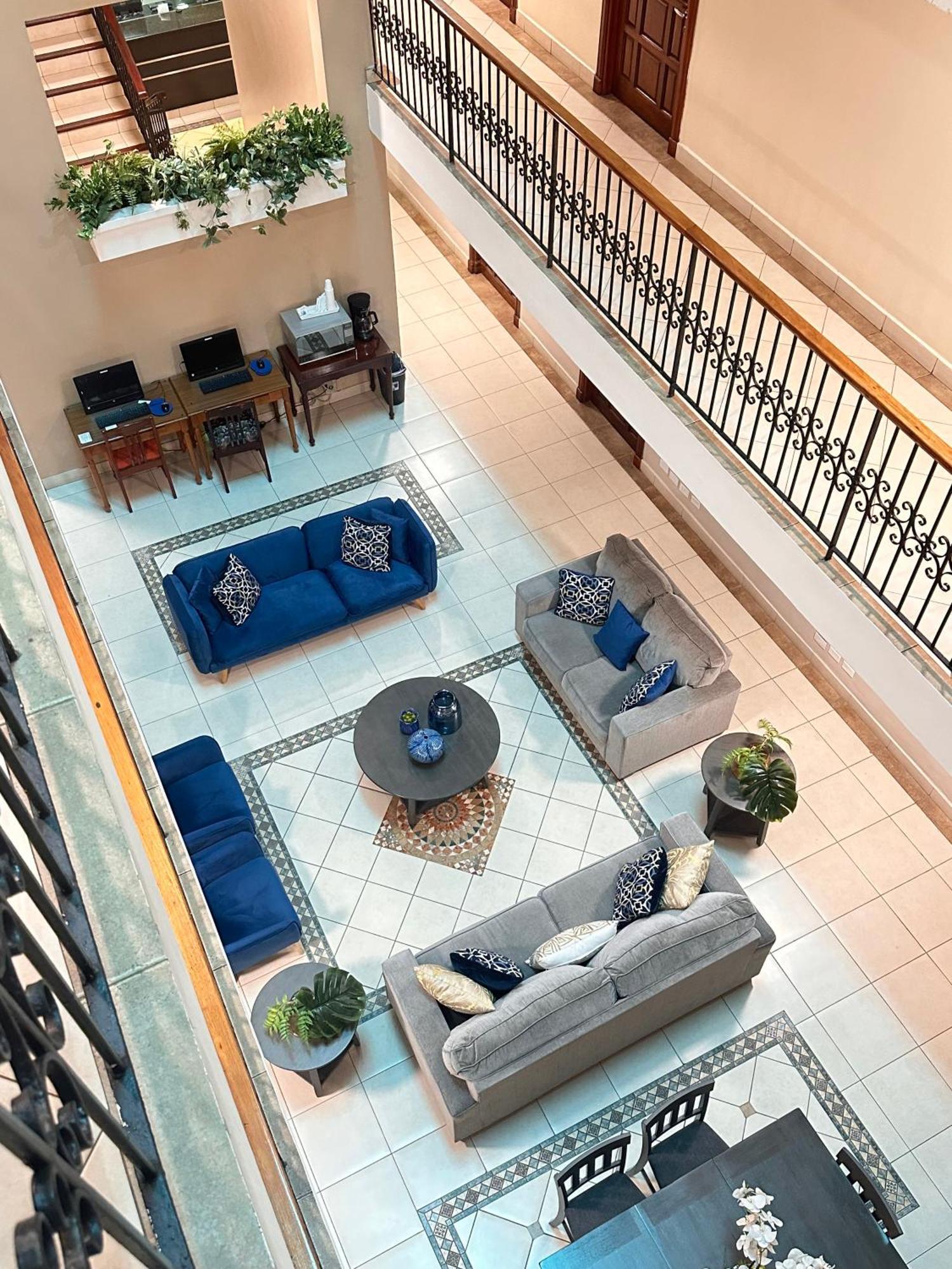 Hotel Andros 콜론 외부 사진