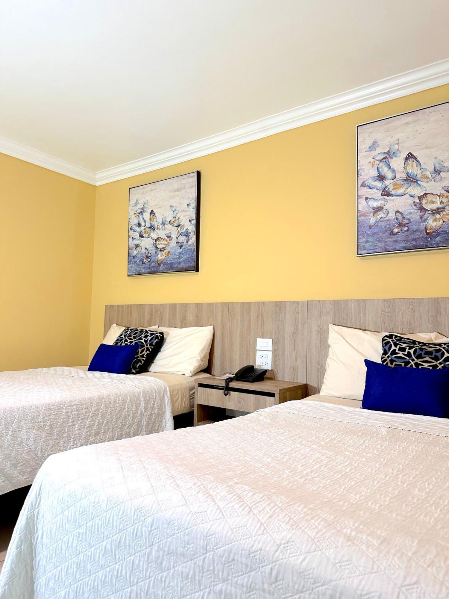 Hotel Andros 콜론 외부 사진